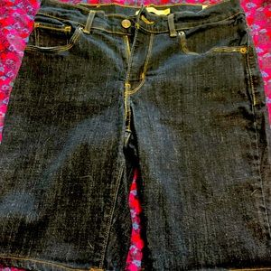Levi’s Bermuda Shorts